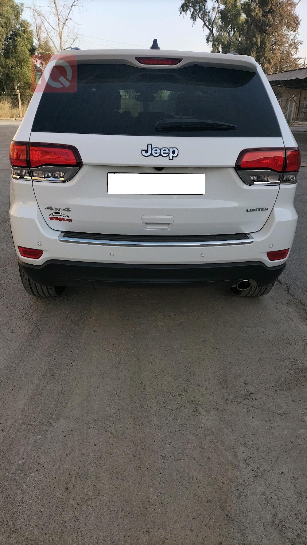 جیپ گراند شیرۆکی